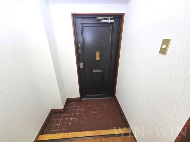 ハイシティ南栄の玄関