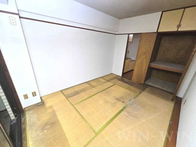 ハイシティ南栄の居間・リビング