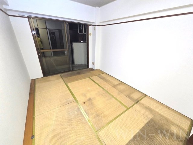 ハイシティ南栄の居間・リビング