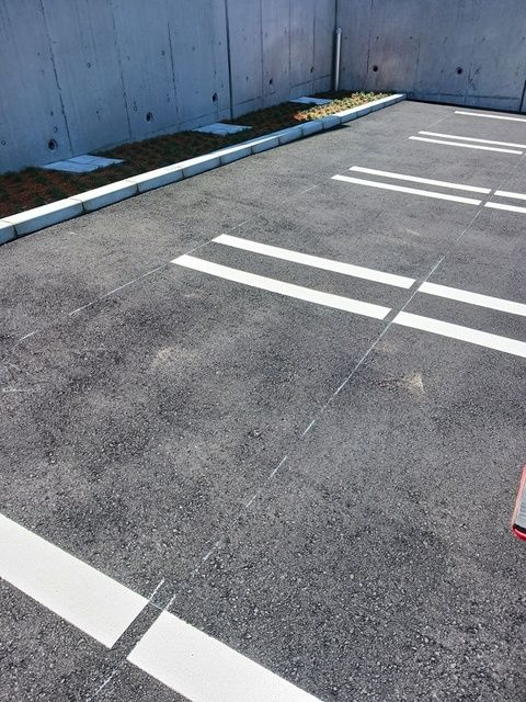 コンティノアールⅠの駐車場