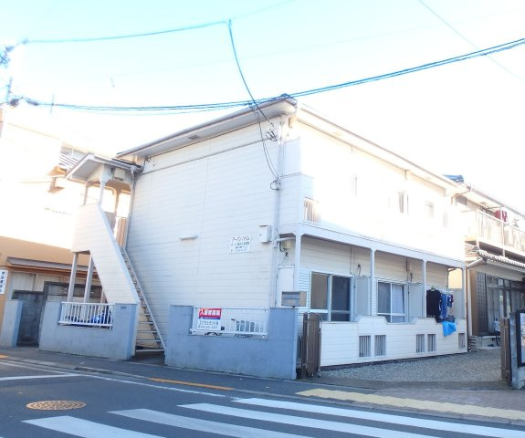 昭島市朝日町１丁目のアパート