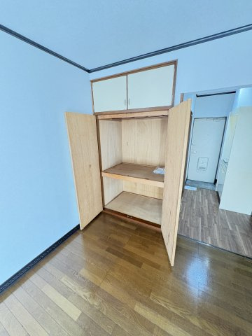 昭島市朝日町１丁目のアパート