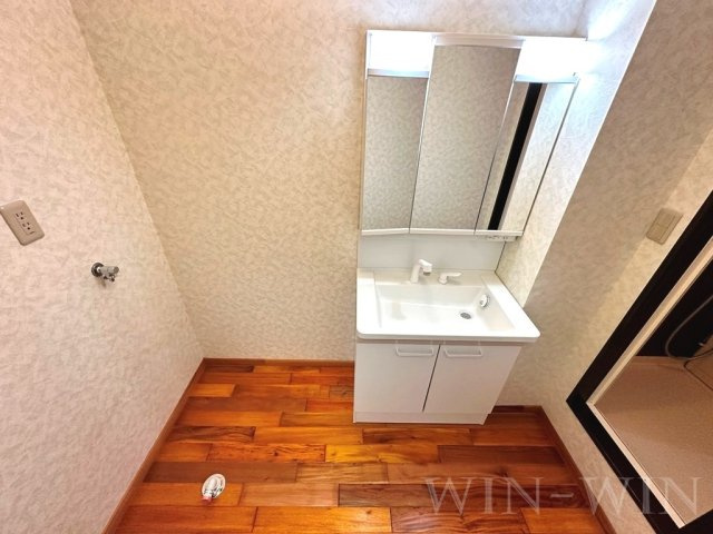 ユトリロ一色町 Aの洗面所|イメージ（同建物内別部屋の写真です）