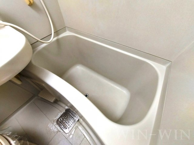 レオパレス東田第一の浴室
