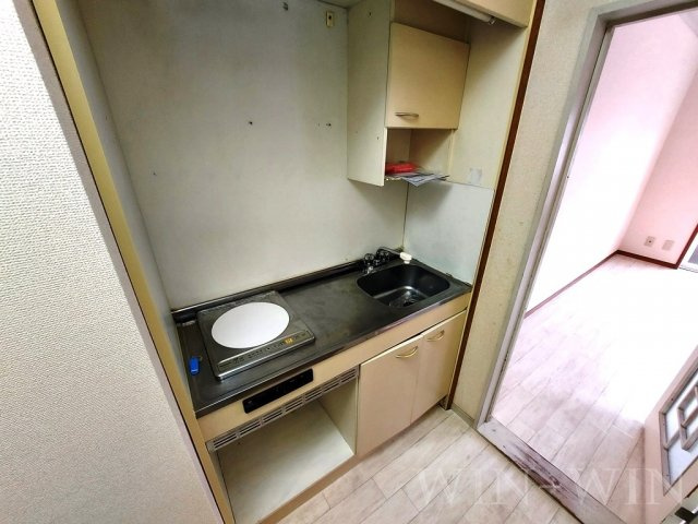 レオパレス東田第一のキッチン