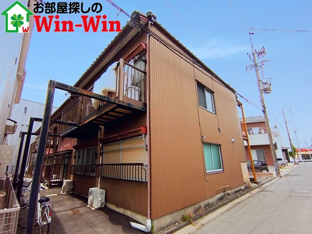 鈴木第5コーポの外観