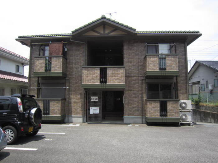 フローラ山口の外観