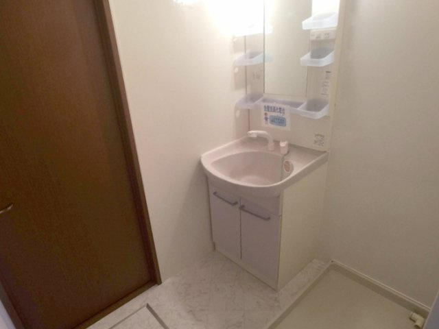 フローラ山口の洗面所