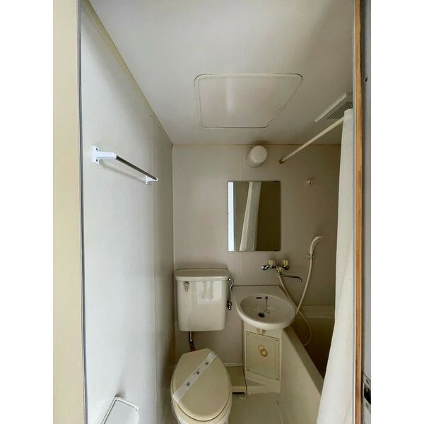 リアライズ塩屋のトイレ