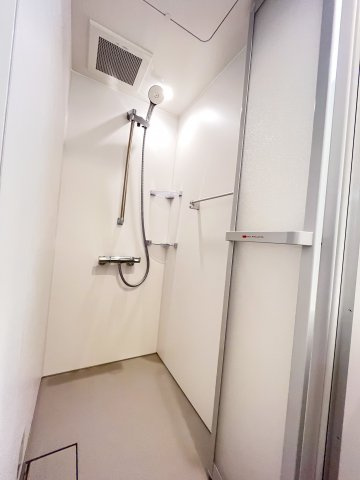 ファーストフィオーレ九条Ⅱのシャワールーム