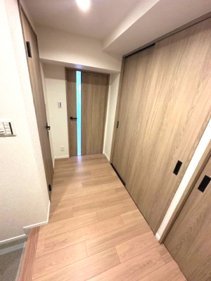 【内装】 | パストラルハイム豊中 | 床材やクロスも貼替済みで、即お引き渡しOK！ピカピカの内装で、新生活をスタートしませんか。どなた様もまずはお気軽にご相談ください！