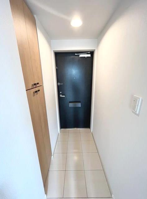 オーパスホームズ白山の玄関|※写真は同タイプの別室になります