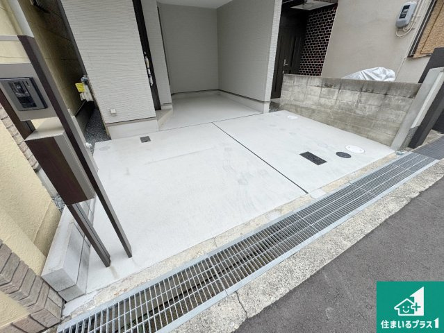 尼崎市西昆陽　新築一戸建ての駐車場|駐車スペース！散水栓があるので、こまめに愛車を洗えます！