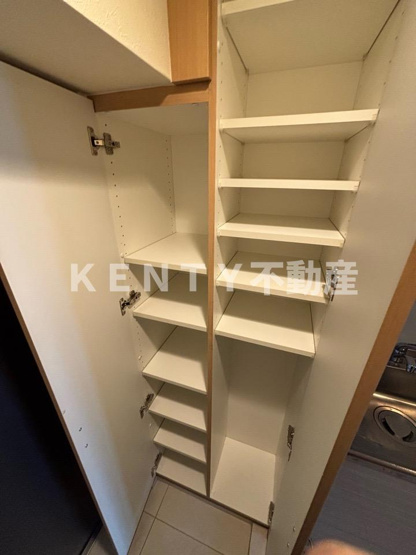 【収納】 | ルーブル旗の台弐番館 | 専用の収納スペースです
