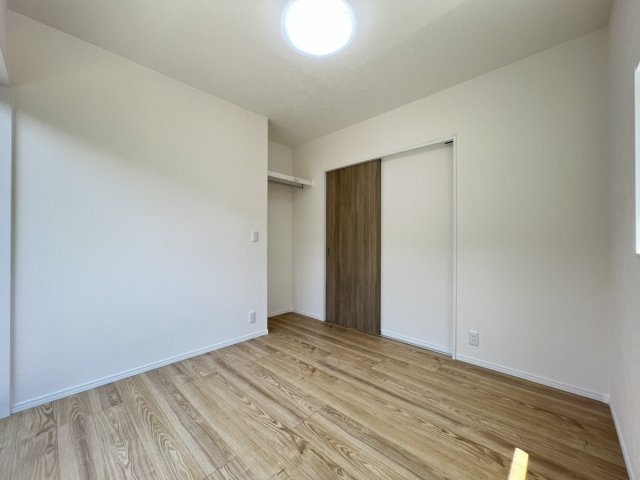 【完成見学会開催中！！】人吉市中神町戸建ての洋室