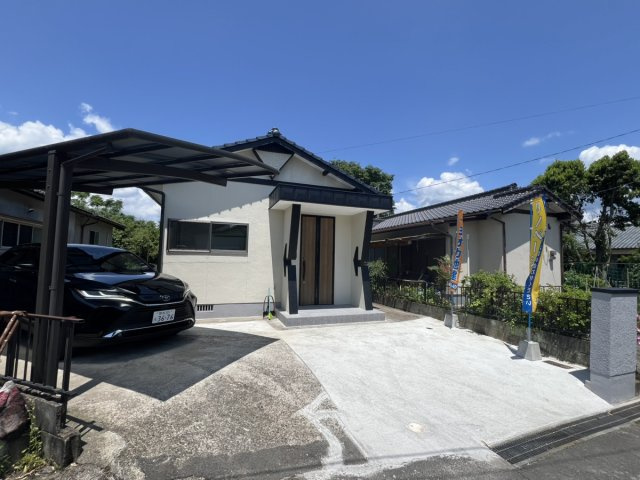 【完成見学会開催中！！】人吉市中神町戸建ての駐車場