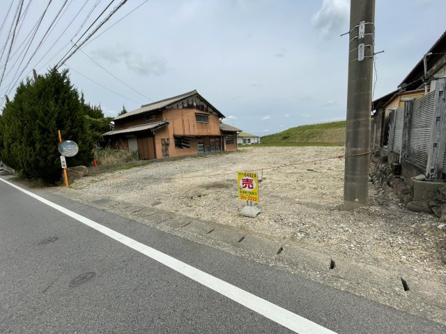 ６４９２４　多治見市笠原町土地の外観