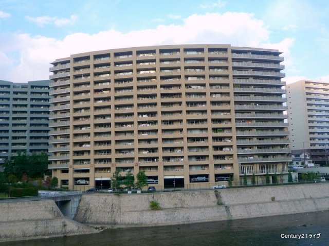 【外観】 | リーデンススクエア宝塚リバージュ