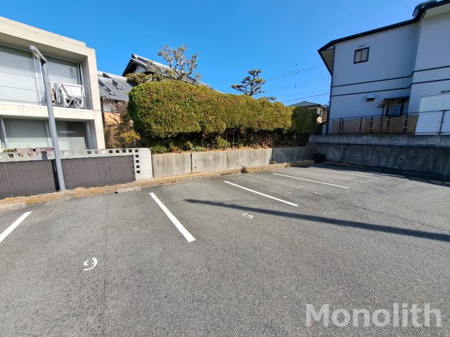 サンハイムの駐車場