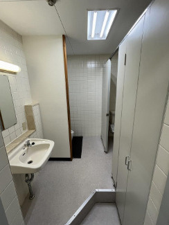 【その他】 | サクマビル１２ | 男子トイレ内