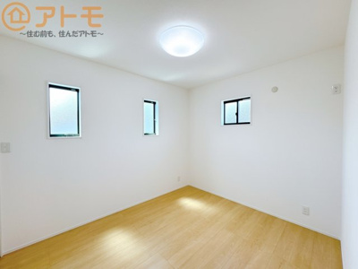 【子供部屋】 | 葵区山崎1　戸建　B区画 | 壁と床がシンプルな色合いだからこそ自分だけの空間を作れます♪お部屋作りのイメージは順調でしょうか♪