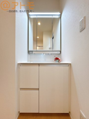 【独立洗面台】 | 葵区山崎1　新築戸建　B区画 | 壁付け水栓の洗面台は水垢がたまりにくく、お掃除がしやすいですね♪
