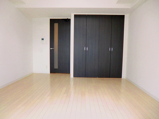 大阪市淀川区新北野１丁目の賃貸マンションの居間・リビング