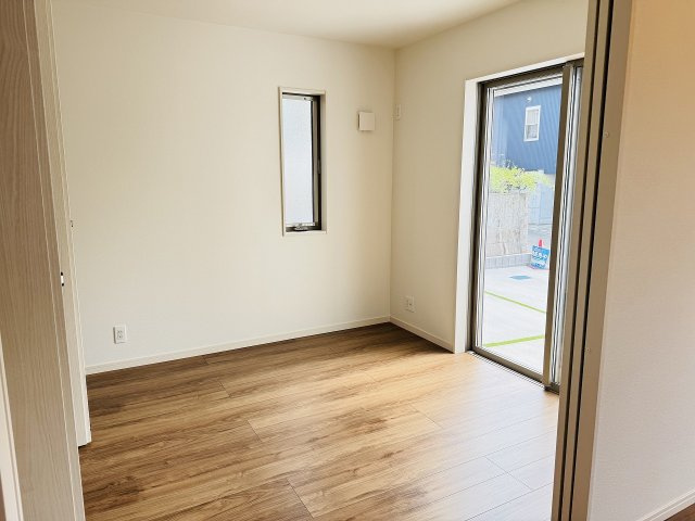 八王子市　絹ケ丘　新築一戸建て　５期の洋室|～リビングに隣接している5.25帖の洋室～