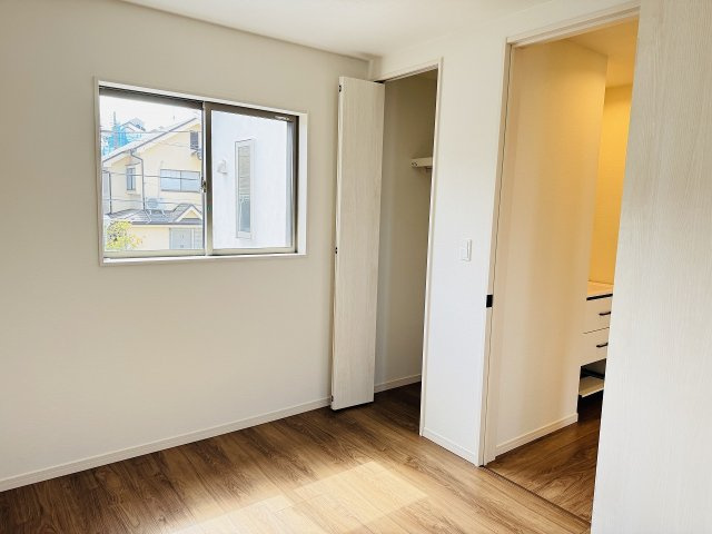 八王子市　絹ケ丘　新築一戸建て　５期の収納|～収納力の高いクローゼット完備～