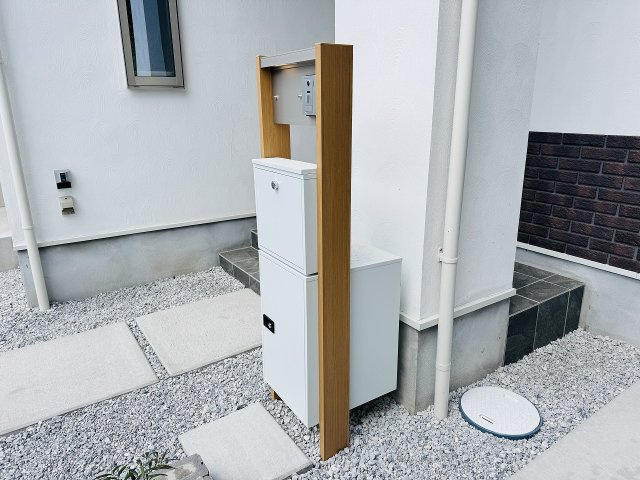 八王子市　絹ケ丘　新築一戸建て　５期の設備|～不在時の荷物受け取りに大変便利な宅配BOX～
