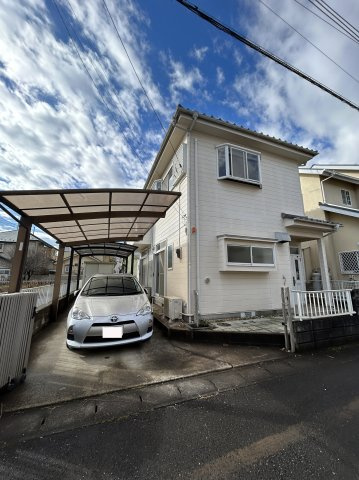 神谷3丁目住宅の外観|駐車場縦列2台可能です