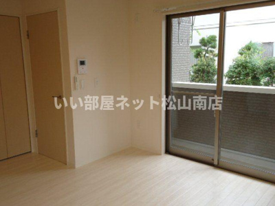 【居間・リビング】 | グランディールＮ