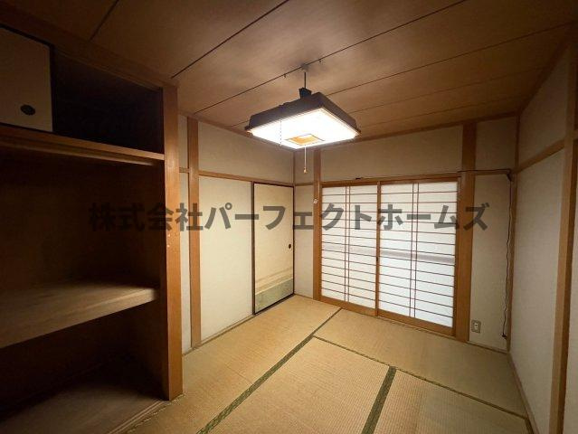 昭栄町戸建　賃貸の収納|大きなスペースがあり、収納には困りません