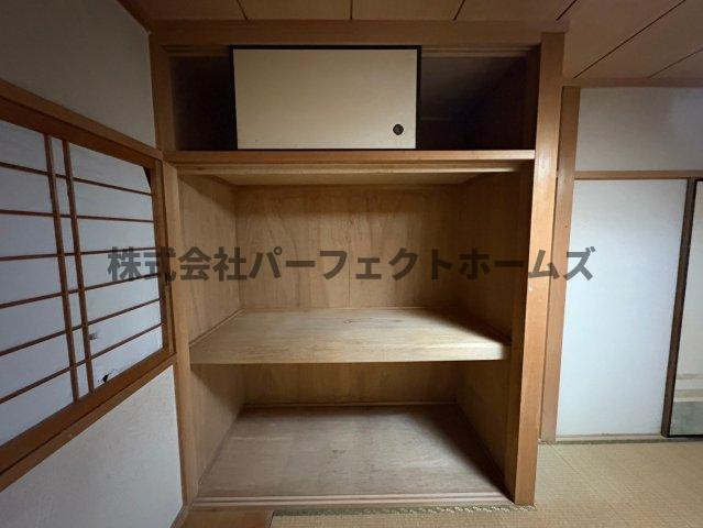 昭栄町戸建　賃貸の収納|たっぷりとした収納スペースです