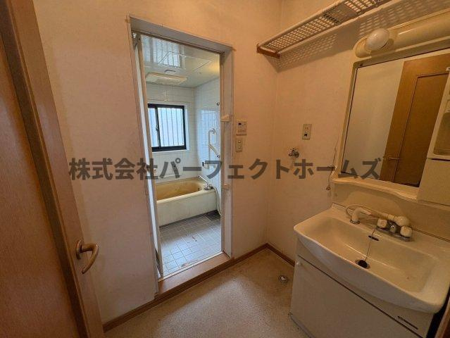 昭栄町戸建　賃貸の洗面所|洗面所です