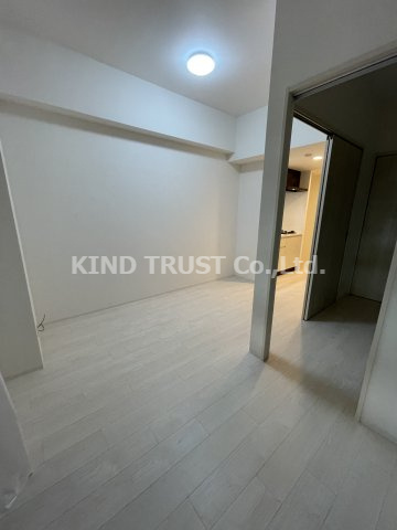 セレーノ南森町の居間・リビング|居間です