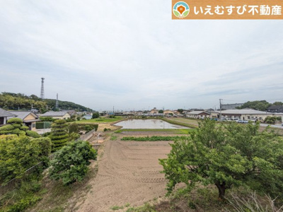 【展望】 | Cradle garden　本庄市児玉町児玉第12 | 高い建物が無く開放感のある展望
バルコニーからの展望も開けていてのどかな景色が望めます。日当りも良いですね♪