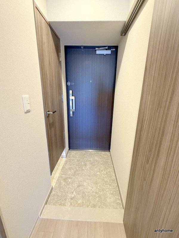 リビオメゾン新大阪　仲介手数料無料の玄関