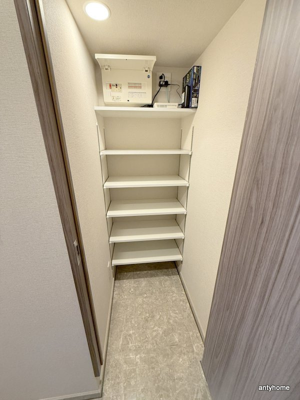 リビオメゾン新大阪　仲介手数料無料の収納