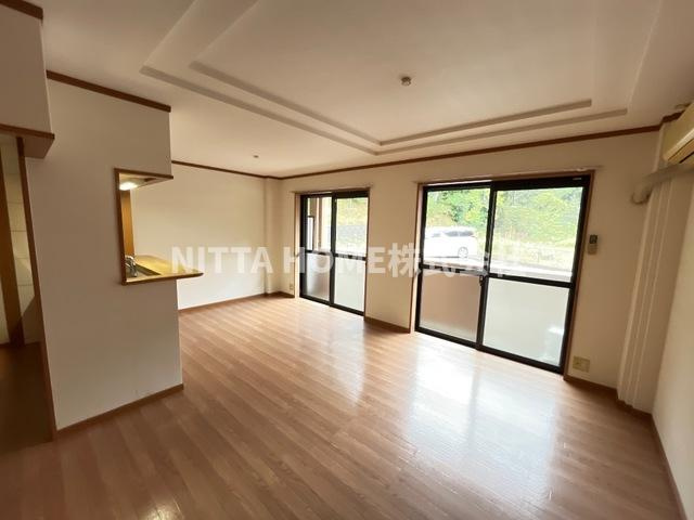 レジオン・ド’ヌールの内装|南向きの明るいお部屋です☆
