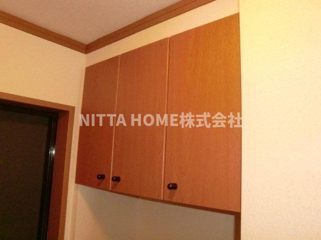 レジオン・ド’ヌールのその他共用部分|玄関にシューズボックスを完備○
