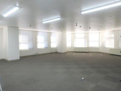 【内装】 | 三宮駅前６F