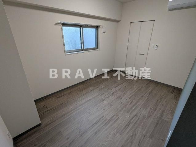 シークレフ北浜 BRAVI不動産の寝室