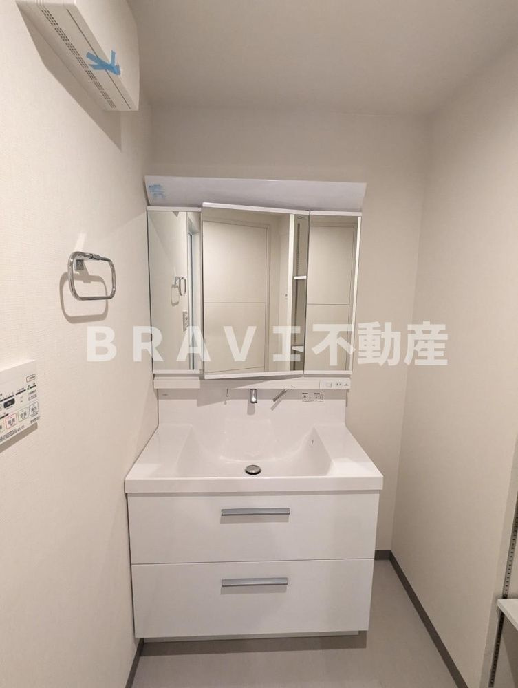 シークレフ北浜 BRAVI不動産の独立洗面台
