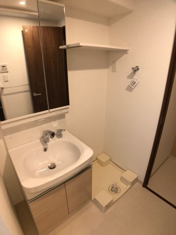 フォーリアライズ大正ソーレの洗面所