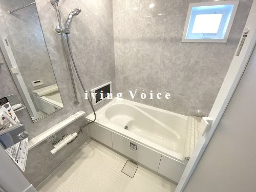 【浴室】 | 【仲介手数料０円】厚木市妻田北3丁目5期　新築一戸建て　全8棟 | 厚木市妻田北3丁目5期　新築一戸建て　全8棟