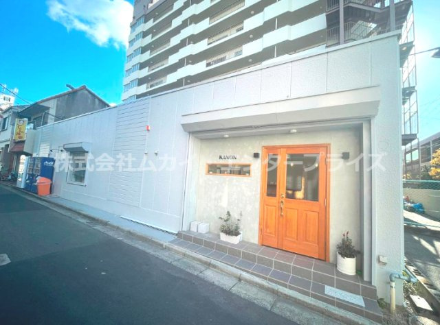 岸辺テナントの外観|外観もきれいです