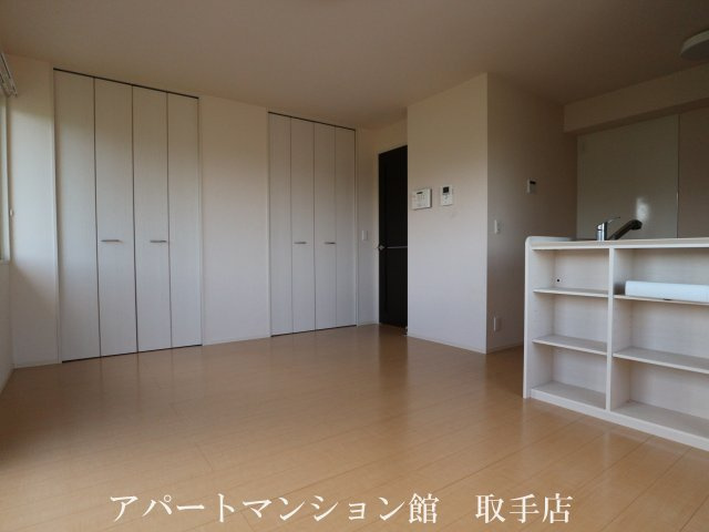 フォンテーヌ Bの居間・リビング