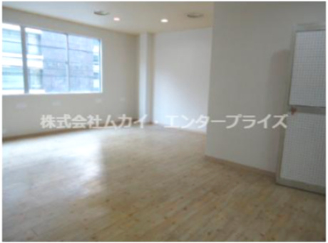 清酒ビルの内装|内装は落ち着いています