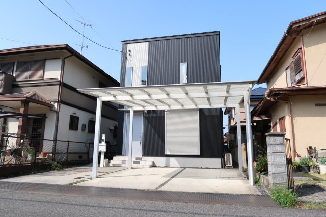 野洲市五条　中古戸建の外観
